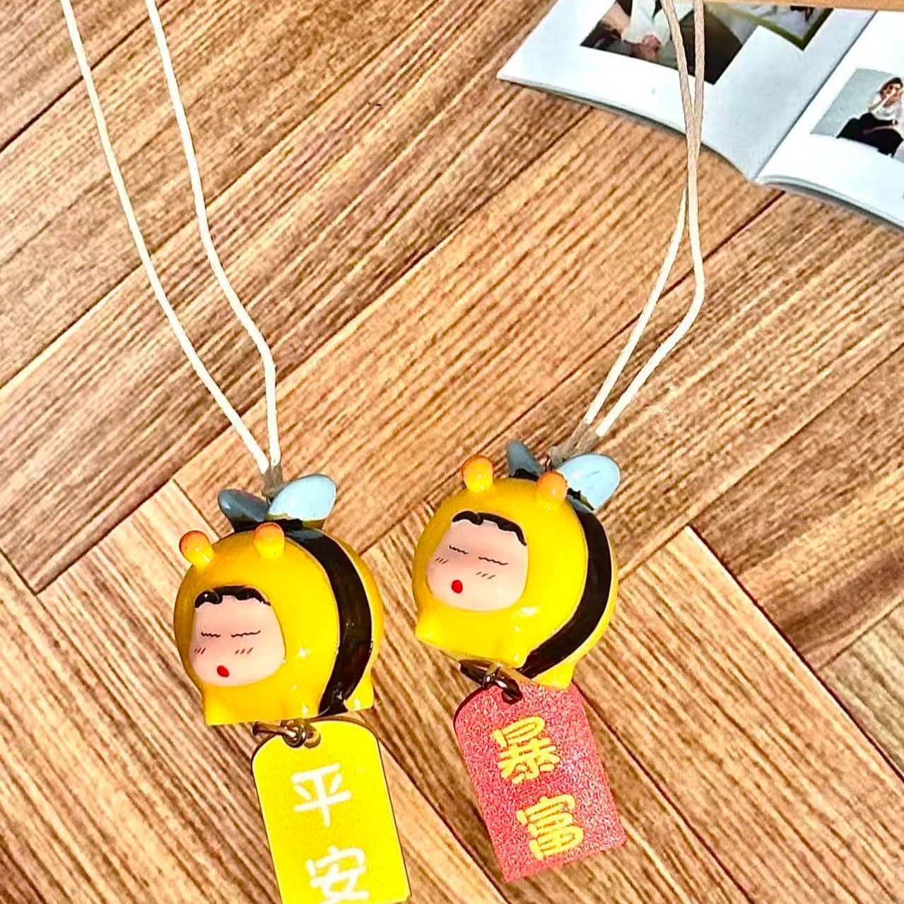 Figur Cosplay Crayon Shin-chan - Car Mirror ulasan dan harga